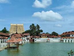 Sree Padmanabhaswamy Temple, Pazhavangadi, Thiruvananthapuram, 695023 — photo 3